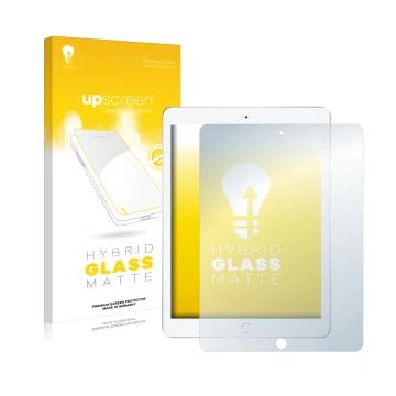 Parte frontal de un envase de producto con el logotipo de la marca upscreen. Al lado se muestra el dispositivo Apple iPad 9.7 