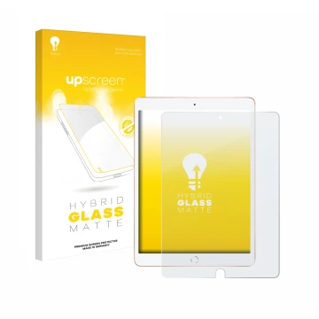 Parte frontal de un envase de producto con el logotipo de la marca upscreen. Al lado se muestra el dispositivo Apple iPad 10.2