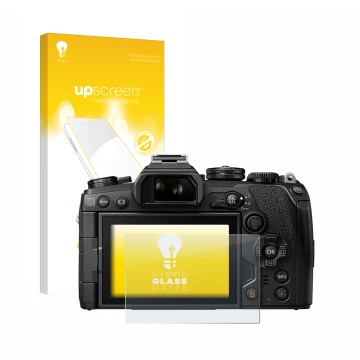 Parte frontal de un envase de producto con el logotipo de la marca upscreen. Al lado se muestra el dispositivo Olympus OM-D E-
