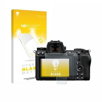 Parte frontal de un envase de producto con el logotipo de la marca upscreen. Al lado se muestra el dispositivo Nikon Z 6 II co