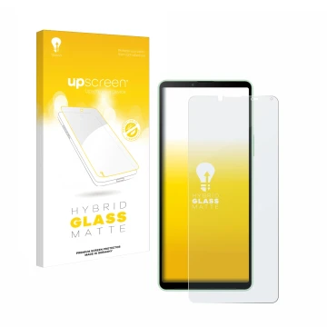 Parte frontal de un envase de producto con el logotipo de la marca upscreen. Al lado se muestra el dispositivo Sony Xperia 10 