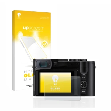 Parte frontal de un envase de producto con el logotipo de la marca upscreen. Al lado se muestra el dispositivo Leica Q3 con su