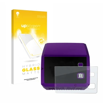 Parte frontal de un envase de producto con el logotipo de la marca upscreen. Al lado se muestra el dispositivo SkyRc Q200 neo 