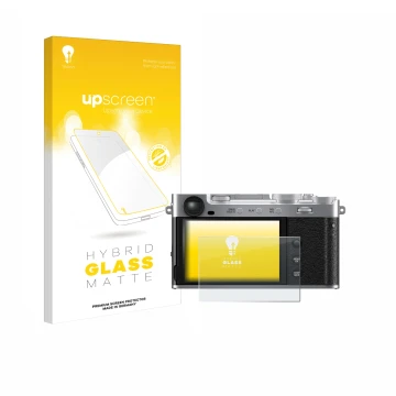 Parte frontal de un envase de producto con el logotipo de la marca upscreen. Al lado se muestra el dispositivo Fujifilm X-E5 c