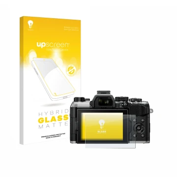 Parte frontal de un envase de producto con el logotipo de la marca upscreen. Al lado se muestra el dispositivo Olympus OM Syst