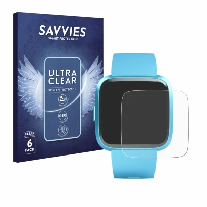 Parte frontal de un envase de producto con el logotipo de la marca Savvies. Al lado se muestra el dispositivo Fitbit Versa Lit