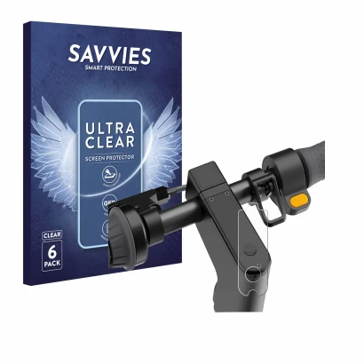 Parte frontal de un envase de producto con el logotipo de la marca Savvies. Al lado se muestra el dispositivo Segway Ninebot K