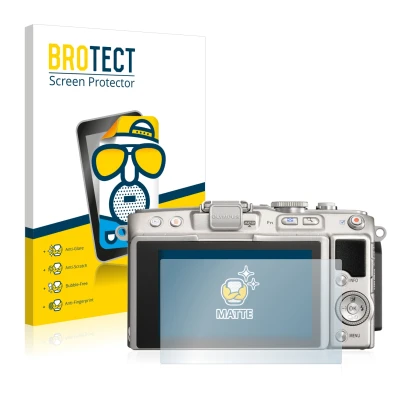 Parte frontal de un envase de producto con el logotipo de la marca BROTECT. Al lado se muestra el dispositivo Olympus PEN Lite