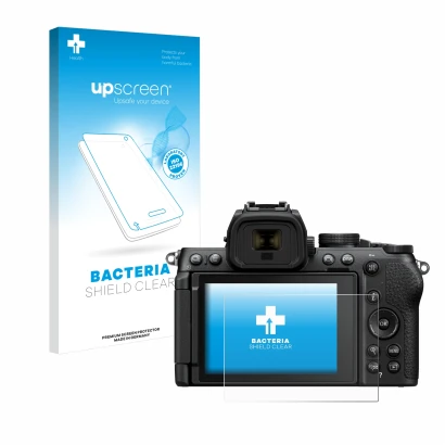Parte frontal de un envase de producto con el logotipo de la marca upscreen. Al lado se muestra el dispositivo Nikon Z50 II co