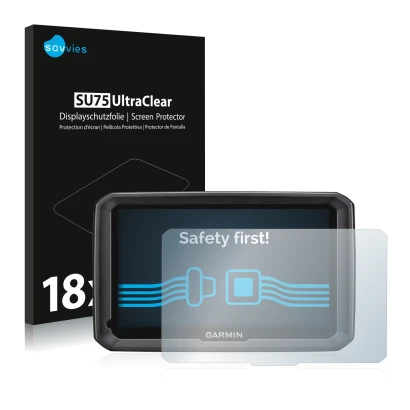 Parte frontal de un envase de producto con el logotipo de la marca Savvies. Al lado se muestra el dispositivo Garmin dezl 770 