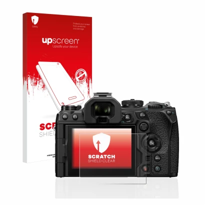 Parte frontal de un envase de producto con el logotipo de la marca upscreen. Al lado se muestra el dispositivo Olympus OM-1 20