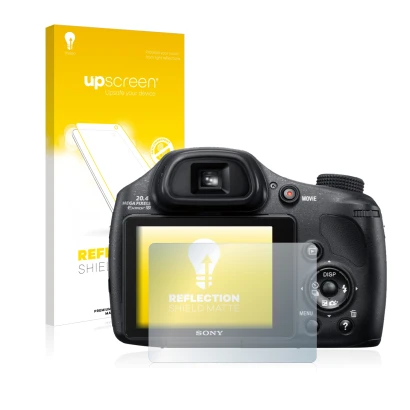 Parte frontal de un envase de producto con el logotipo de la marca upscreen. Al lado se muestra el dispositivo Sony Cyber-Shot