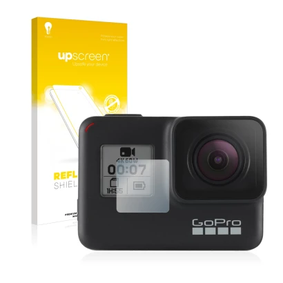 Parte frontal de un envase de producto con el logotipo de la marca upscreen. Al lado se muestra el dispositivo GoPro Hero 7 Bl