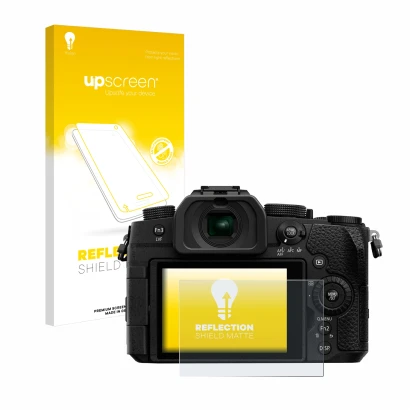 Parte frontal de un envase de producto con el logotipo de la marca upscreen. Al lado se muestra el dispositivo Panasonic Lumix