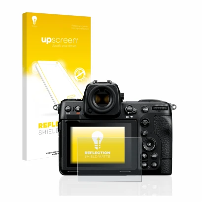Parte frontal de un envase de producto con el logotipo de la marca upscreen. Al lado se muestra el dispositivo Nikon Z 8 con s