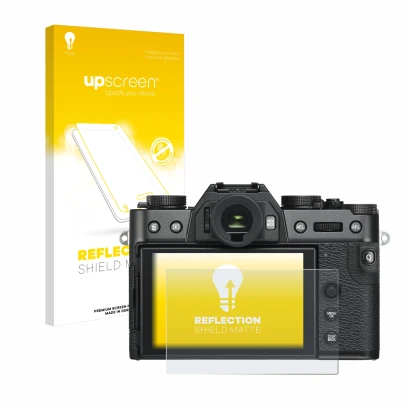 Parte frontal de un envase de producto con el logotipo de la marca upscreen. Al lado se muestra el dispositivo Fujifilm X-T30 