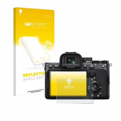 Parte frontal de un envase de producto con el logotipo de la marca upscreen. Al lado se muestra el dispositivo Sony Alpha 7 IV