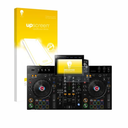 Parte frontal de un envase de producto con el logotipo de la marca upscreen. Al lado se muestra el dispositivo Pioneer XDJ-RX3