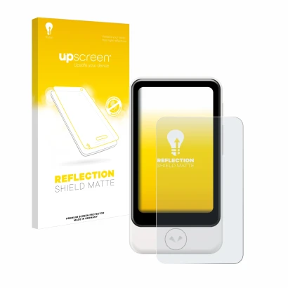 Parte frontal de un envase de producto con el logotipo de la marca upscreen. Al lado se muestra el dispositivo Pocketalk Plus