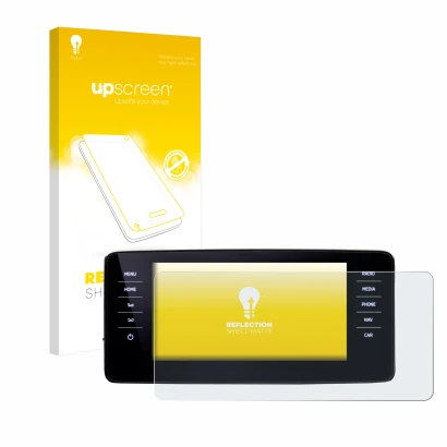 Parte frontal de un envase de producto con el logotipo de la marca upscreen. Al lado se muestra el dispositivo Skoda Kamiq 202
