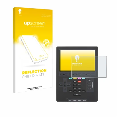 Parte frontal de un envase de producto con el logotipo de la marca upscreen. Al lado se muestra el dispositivo Polyend Tracker