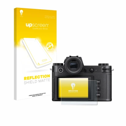 Parte frontal de un envase de producto con el logotipo de la marca upscreen. Al lado se muestra el dispositivo Leica SL3-S con