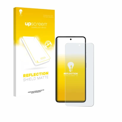 Parte frontal de un envase de producto con el logotipo de la marca upscreen. Al lado se muestra el dispositivo realme P3 5G co