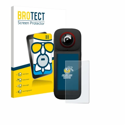 Parte frontal de un envase de producto con el logotipo de la marca BROTECT. Al lado se muestra el dispositivo Labpano PanoX V3