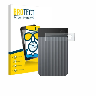 Parte frontal de un envase de producto con el logotipo de la marca BROTECT. Al lado se muestra el dispositivo PLAUD Note Pro c