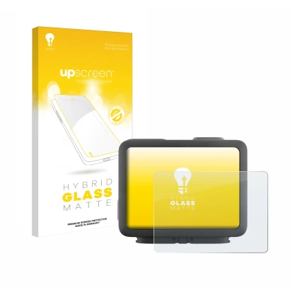 Parte frontal de un envase de producto con el logotipo de la marca upscreen. Al lado se muestra el dispositivo GoPro Hero 4k c