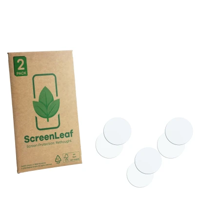 Parte frontal de un envase de producto con el logotipo de la marca ScreenLeaf. Al lado está el protector de pantalla correspon