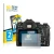 Parte frontal de un envase de producto con el logotipo de la marca BROTECT. Al lado se muestra el dispositivo Pentax K-1 con s