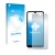 Parte frontal de un envase de producto con el logotipo de la marca upscreen. Al lado se muestra el dispositivo LG Q60 con su p