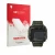 Parte frontal de un envase de producto con el logotipo de la marca upscreen. Al lado se muestra el dispositivo Timex Command S