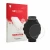 Parte frontal de un envase de producto con el logotipo de la marca upscreen. Al lado se muestra el dispositivo Garmin Forerunn