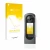 Parte frontal de un envase de producto con el logotipo de la marca upscreen. Al lado se muestra el dispositivo Ricoh Theta X c