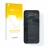 Parte frontal de un envase de producto con el logotipo de la marca upscreen. Al lado se muestra el dispositivo Nothing Phone (
