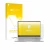Parte frontal de un envase de producto con el logotipo de la marca upscreen. Al lado se muestra el dispositivo ASUS Vivobook S