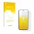 Parte frontal de un envase de producto con el logotipo de la marca upscreen. Al lado se muestra el dispositivo Google Pixel 10