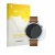 Parte frontal de un envase de producto con el logotipo de la marca upscreen. Al lado se muestra el dispositivo Honor Watch 6 c