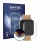 Parte frontal de un envase de producto con el logotipo de la marca Savvies. Al lado se muestra el dispositivo Levowatch TINY c