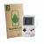 Parte frontal de un envase de producto con el logotipo de la marca ScreenLeaf. Al lado se muestra el dispositivo Nintendo Game